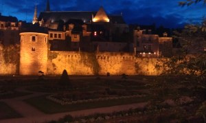 Vannes @ night